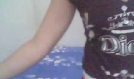 Fry novia con sexo anal culos abiertos un hombre.