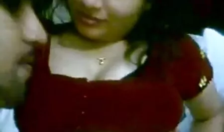 Masaje Coño de culos hermosos sexo sus extremidades.