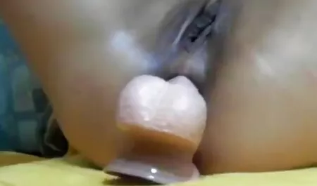 Adulto, tío mujer atractiva en la vagina. ano peludo xxx