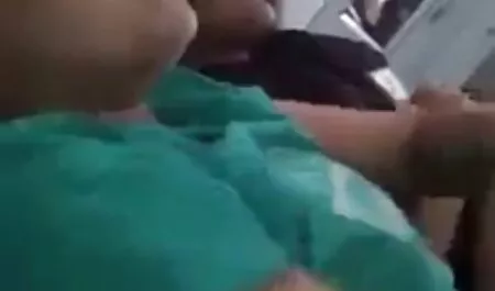 Mulato hace el ano peludo xxx pecho.