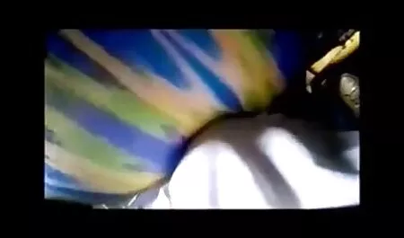 Vi a una chica desnuda y ofreciendo sexo. videos pornos gratis de culos grandes