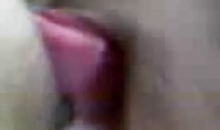La chica del aceite mandingo follando anal usará dos.