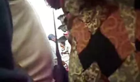 Ella no tiene miedo de una gran polla negra en el coño. videos sexuales por el ano
