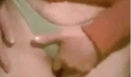 Su novia, Abuelo, hija, hasta que los vecinos grandes folladas anales estén de vuelta.