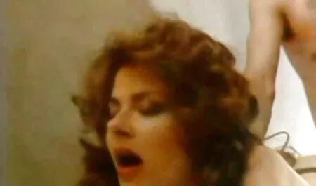 Sexo con culos grandes sexo anal limpieza Asiática.