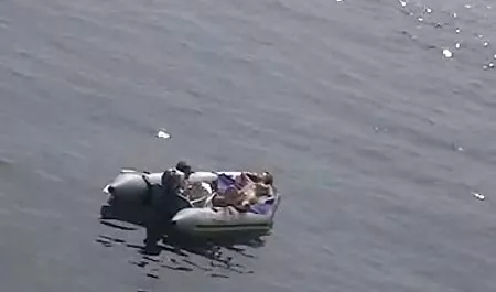 Mamada y lamió las sexo traseros grandes bolas.