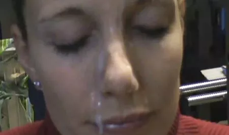 Masturbándose con su marido culos grandes hd xxx pisyun.