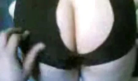 Ella tiene sexo con novio y toda por el culo xxx novia.